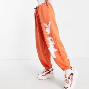 PLAYBOY X MISSGUIDED OVERSIZIED JOGGERS. PERFECT CONDITION. SIZE M